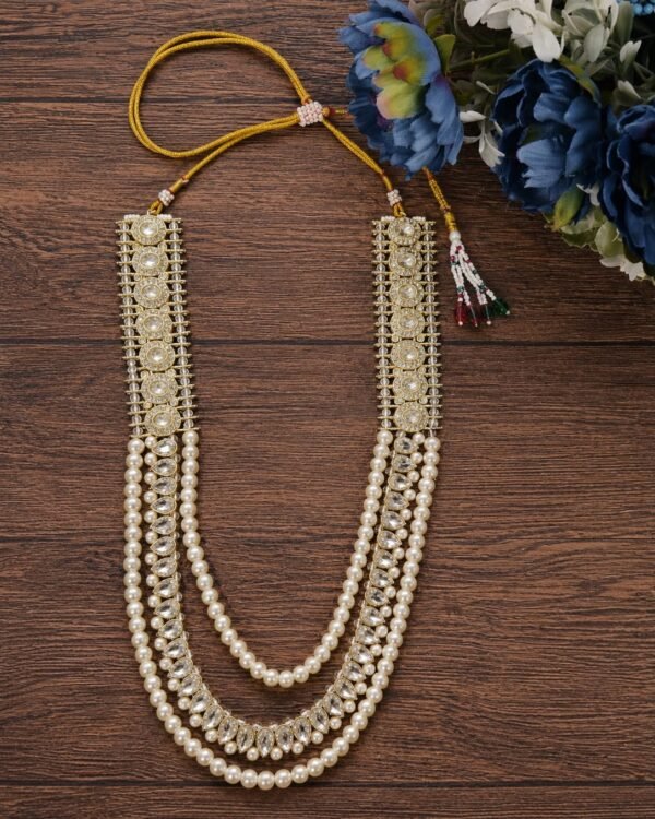 Off-White Pearl Necklace