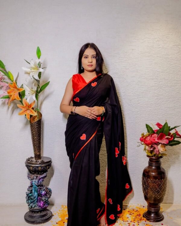 Mulmul Cotton Saree with Heart Patchwork