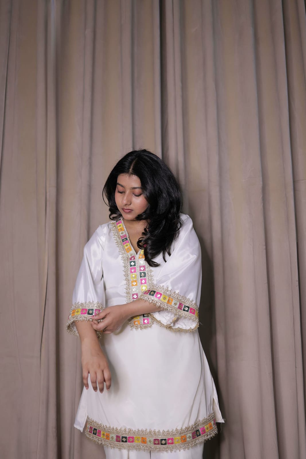 White Crepe Farsi Suit with Multicolour Embroidered Border - Image 3